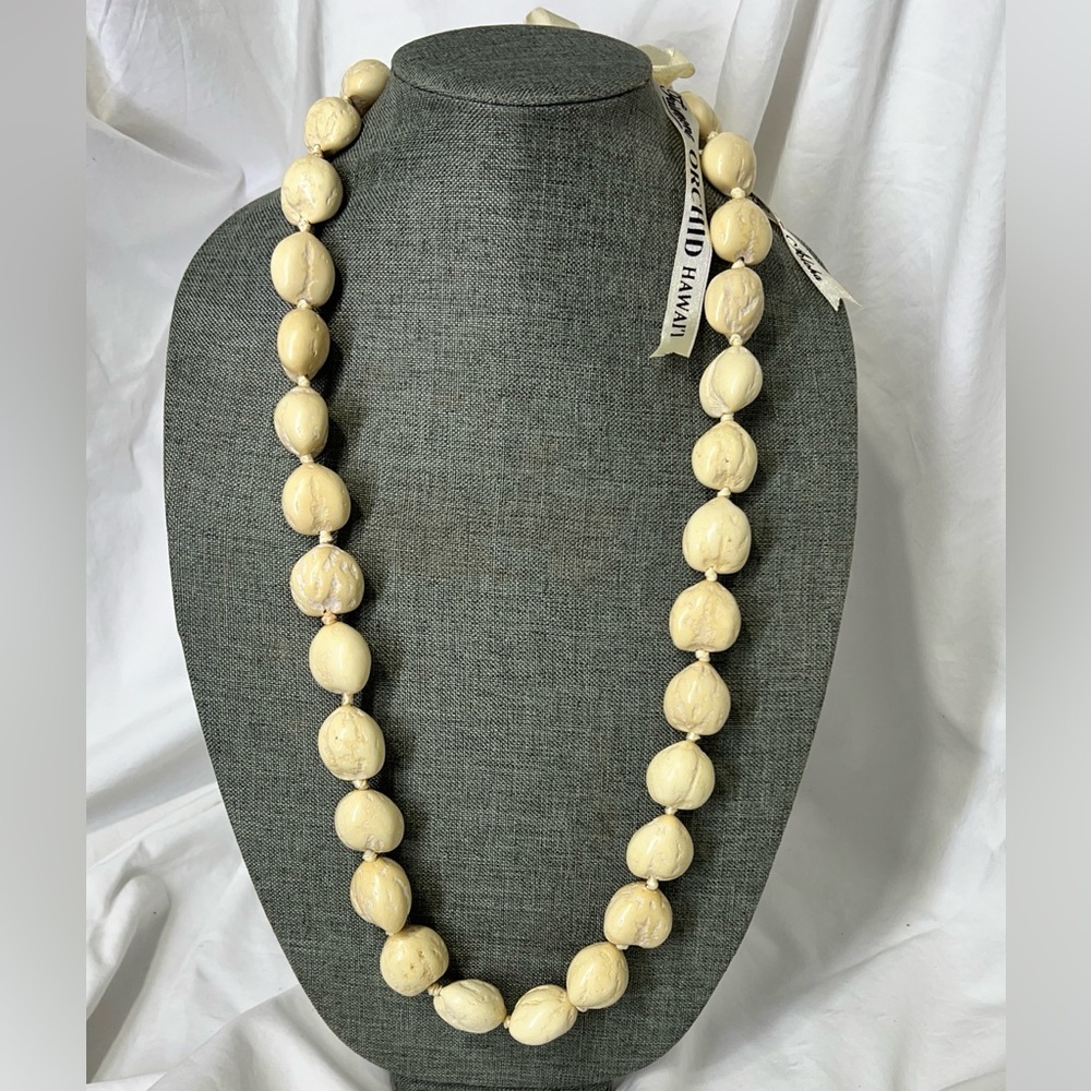 Kukui Nut Lei, Cream | Graduation, Wedding, FunFare | Gift Farewell Necklace